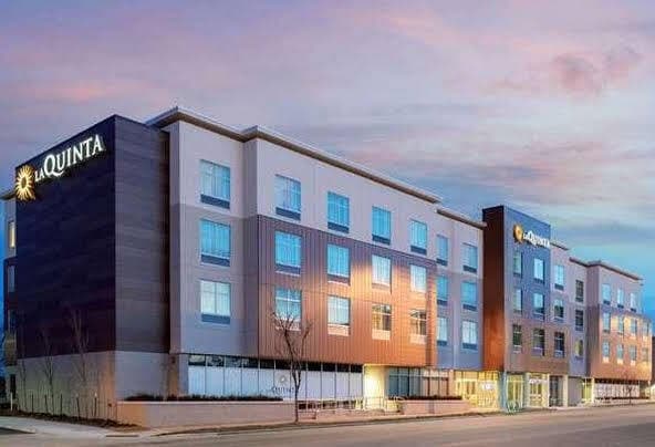 More Photos Of 2321 Troost Ave, Kansas City Hotel For Lease