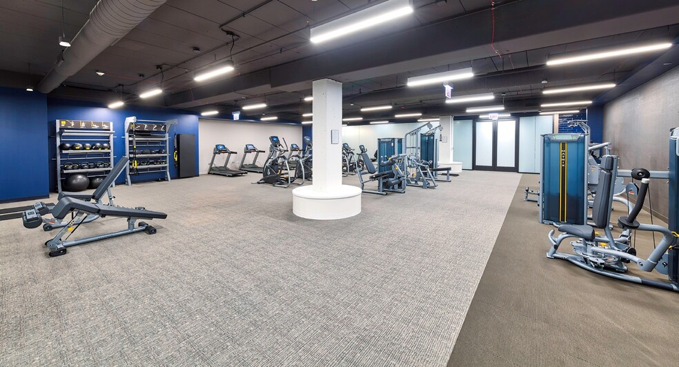 More Photos Of 1333 Butterfield Rd, Downers Grove Office For Lease