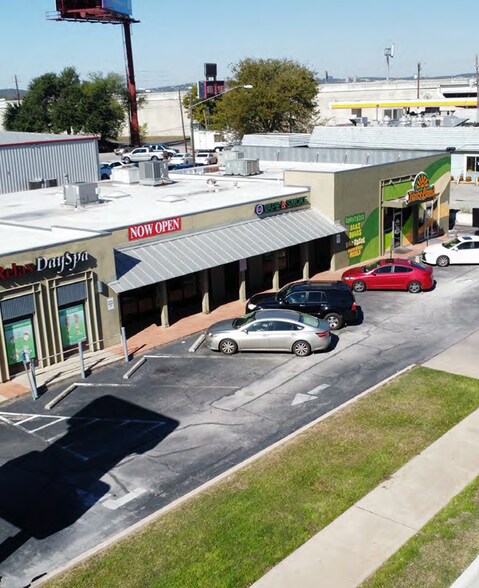 More Photos Of 4526 Westgate Blvd, Austin Storefront For Sale