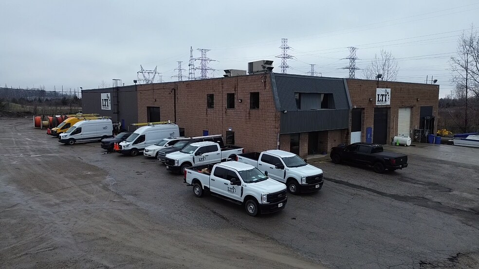 More Photos Of 36 Micro Crt, London Industrial For Lease
