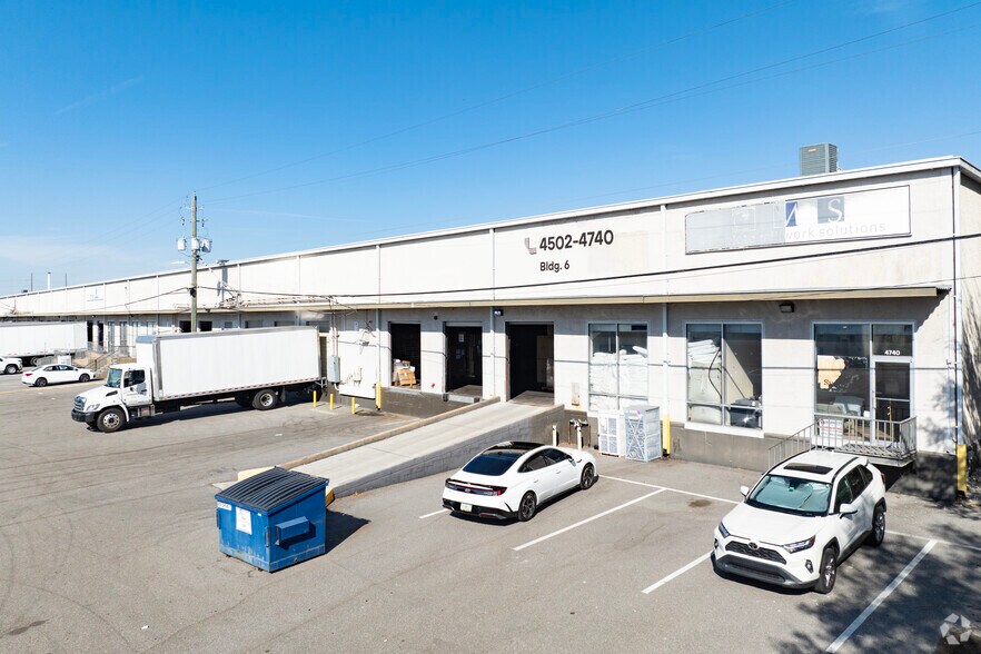 More Photos Of 4502-4740 Transport Dr, Tampa Unknown For Lease