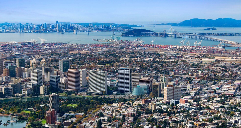 More Photos Of 2101 Webster St, Oakland Office For Lease