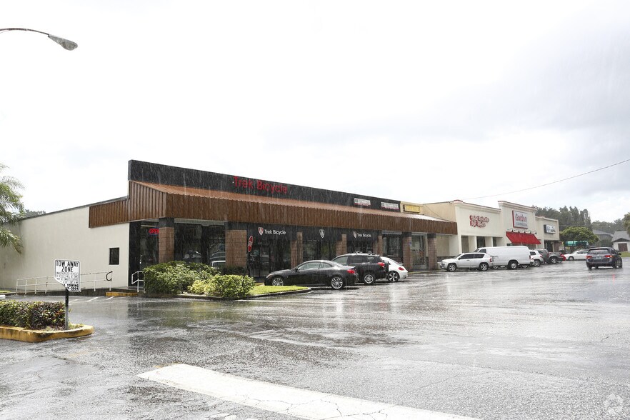 More Photos Of 3131-3185 4th St N, Saint Petersburg Freestanding For Lease
