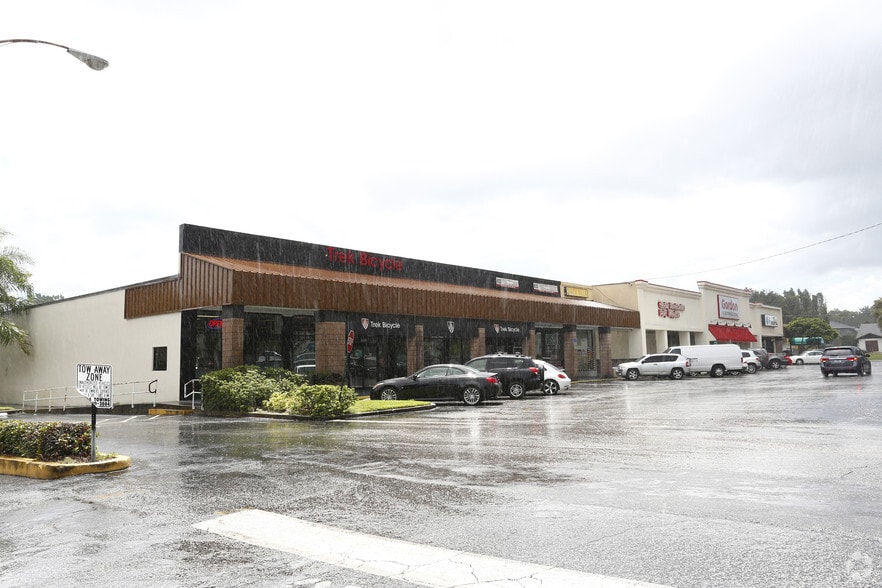 More Photos Of 3131-3185 4th St N, Saint Petersburg Freestanding For Lease