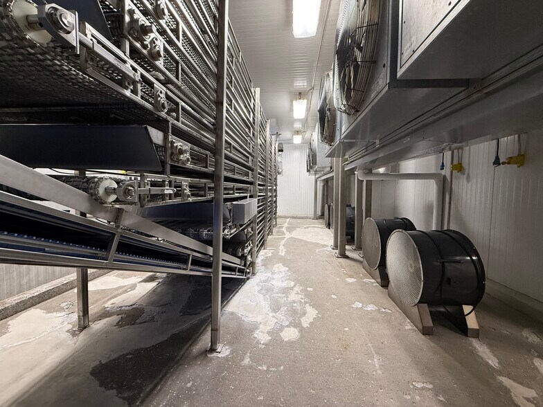 More Photos Of 4001 N American St, Philadelphia Warehouse For Sale