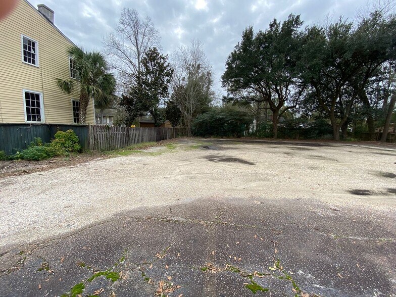 More Photos Of 1409 Government St, Mobile Loft Creative Space For Sale