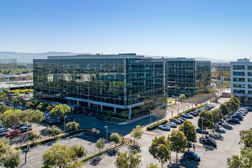 More Photos Of 6280 America Center Dr, San Jose Office Residential For Lease