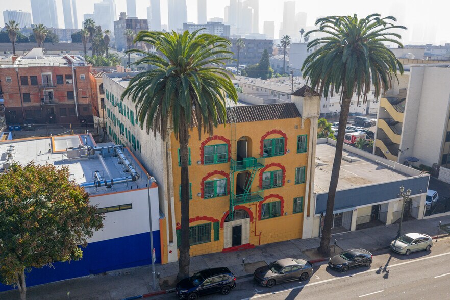 More Photos Of 320 S Alvarado St, Los Angeles Apartments For Sale