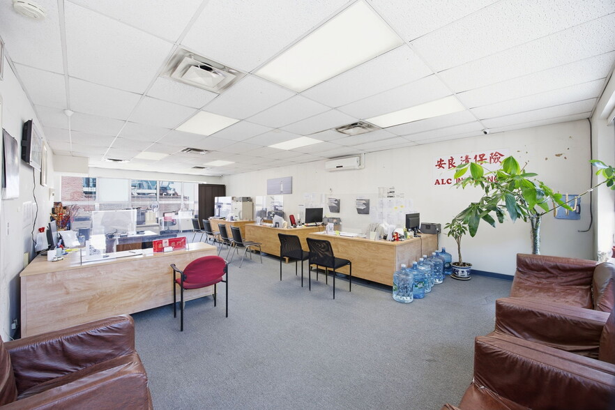 More Photos Of 136-21 41st Ave, Flushing Storefront Retail Office For Sale