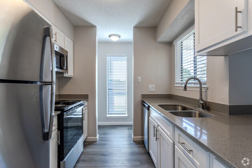 More Photos Of 4328 Duck Creek Dr, Garland Apartments For Sale