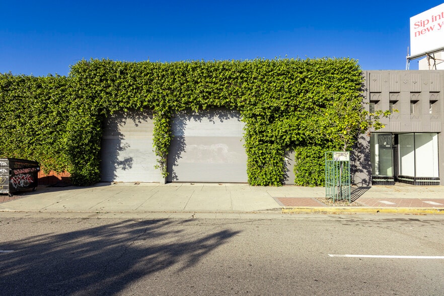 Primary Photo Of 4621 W Washington Blvd, Los Angeles Warehouse For Lease