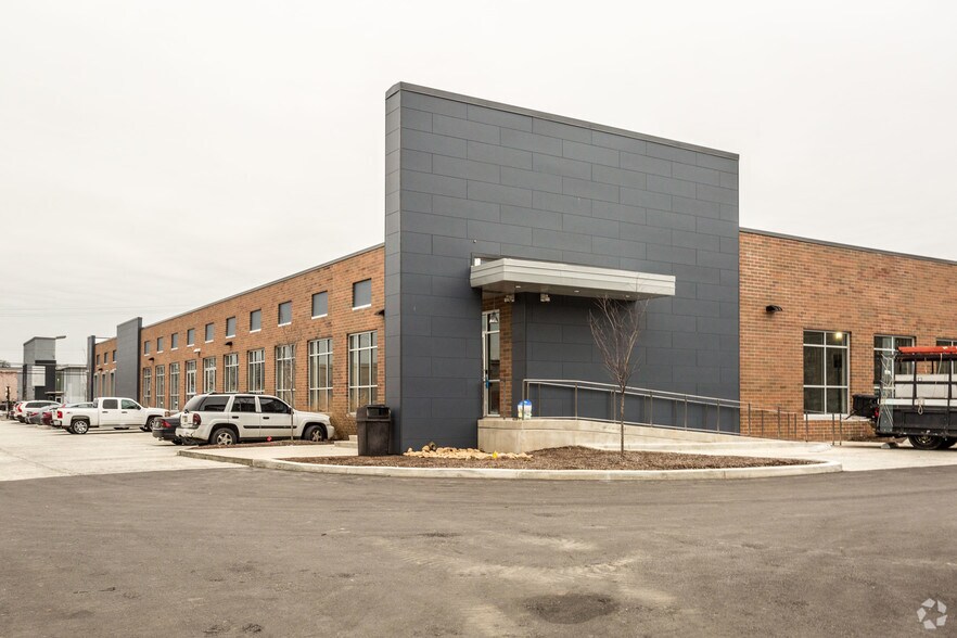 More Photos Of 2963 Sidco Dr, Nashville Office For Lease