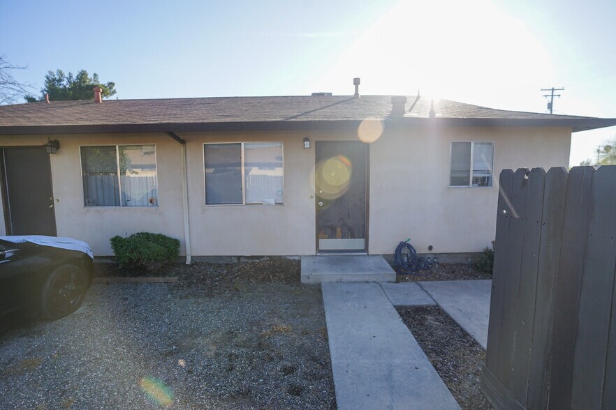 More Photos Of 871 Vermont Ave, Turlock Apartments For Sale