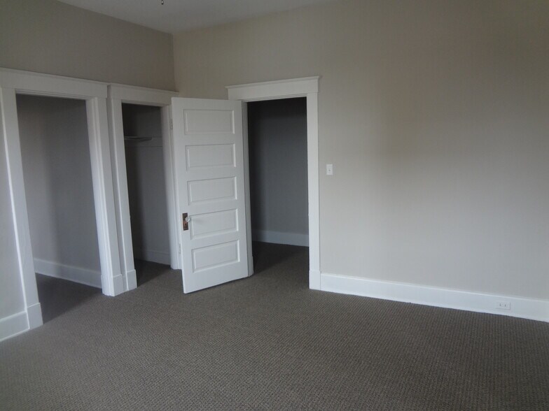 More Photos Of 3339 Harrison Ave, Cincinnati Storefront Retail Residential For Sale