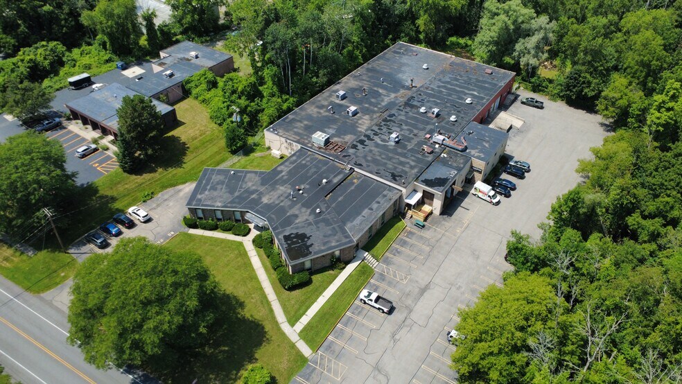More Photos Of 2555 Baird Rd, Penfield Light Manufacturing For Lease