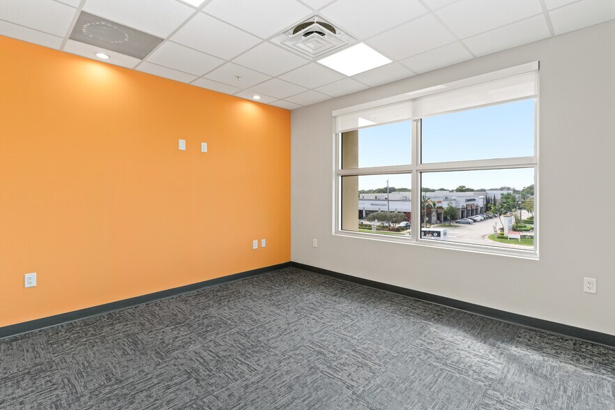 More Photos Of 4640 S University Dr, Davie Medical For Sale
