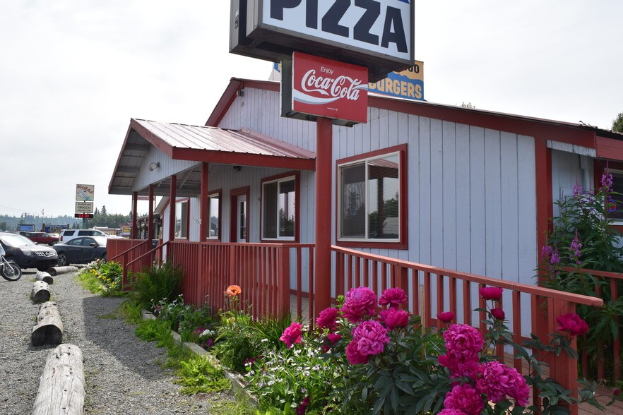 More Photos Of 15915 Sterling Hwy, Ninilchik Restaurant For Sale