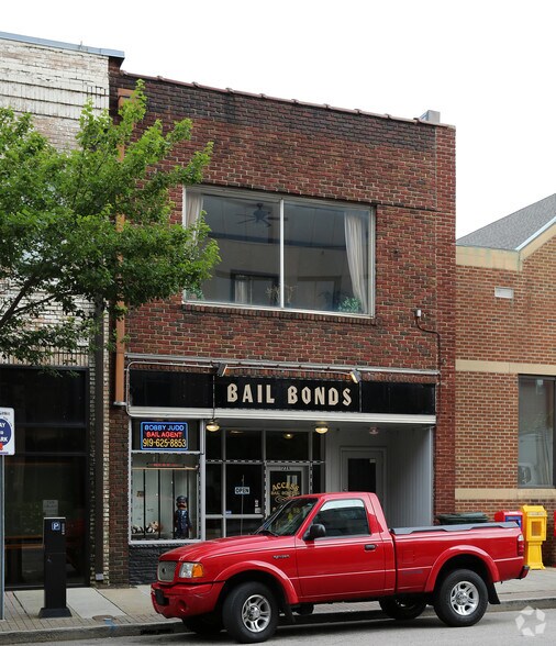 More Photos Of 122 S Salisbury St, Raleigh Storefront For Sale