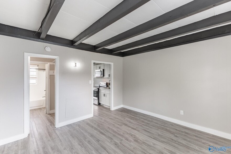 More Photos Of 3004 Clopton St, Huntsville Apartments For Sale