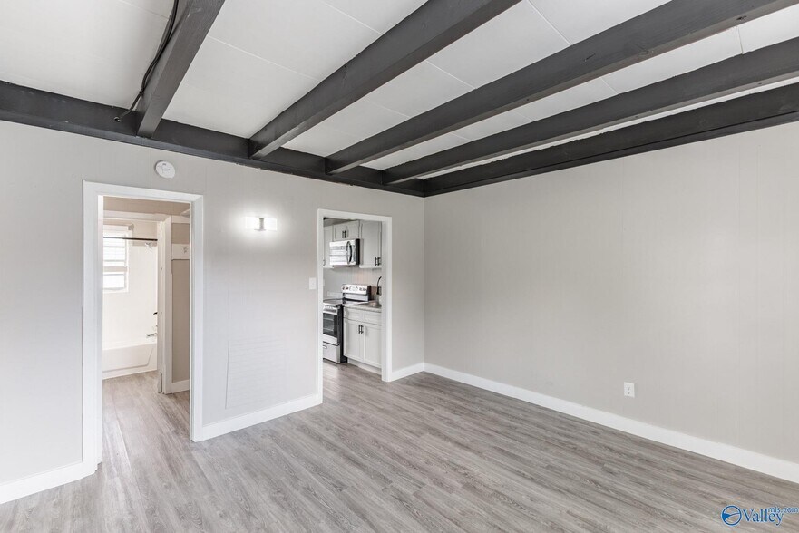 More Photos Of 3004 Clopton St, Huntsville Apartments For Sale