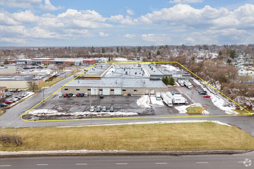 More Photos Of 1770-1810 Lemoyne Ave, Syracuse Warehouse For Sale