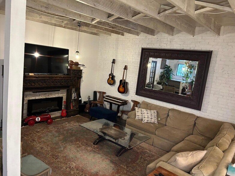 More Photos Of 201-205 E Main St, Santa Maria Storefront Retail Office For Sale