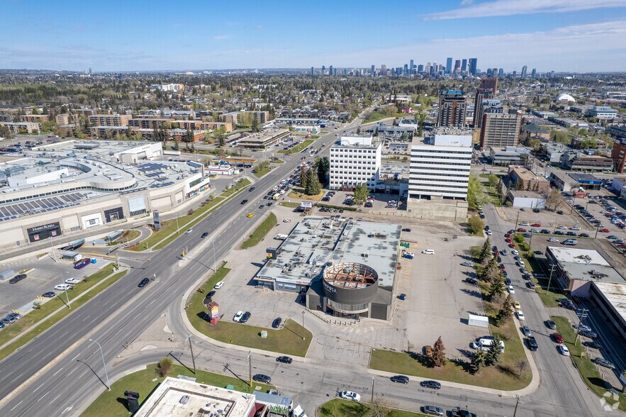 More Photos Of 6008 MacLeod Trl SW, Calgary Storefront For Lease