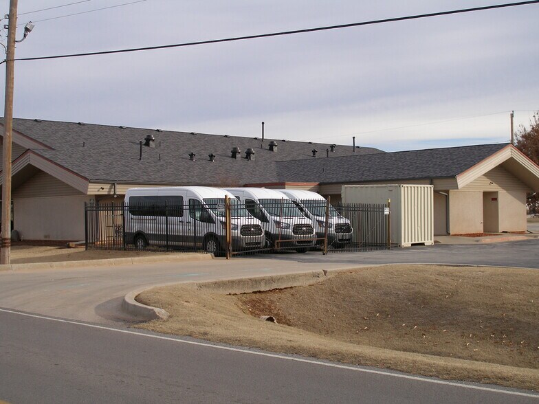 More Photos Of 744 SE 25th St, Oklahoma City Medical For Sale