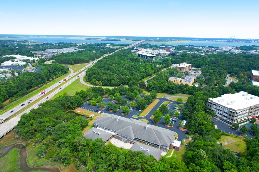 More Photos Of 146 Fairchild St, Charleston Office For Lease