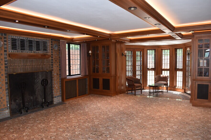 More Photos Of 9 Park Pl, Corning Specialty For Sale