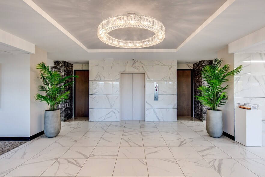 More Photos Of 8089 S Lincoln St, Littleton Medical For Lease