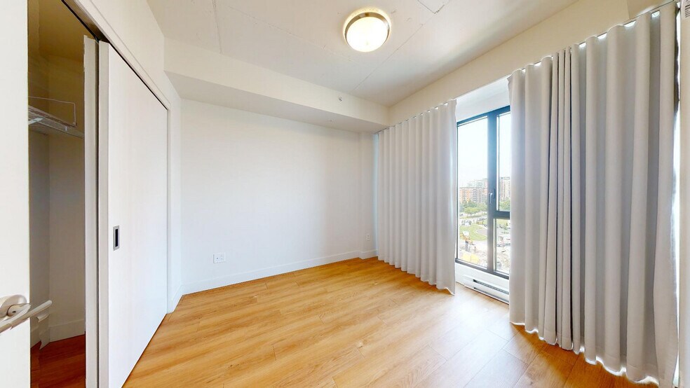 More Photos Of 8405 Pl Saint-Charles, Brossard Apartments For Lease