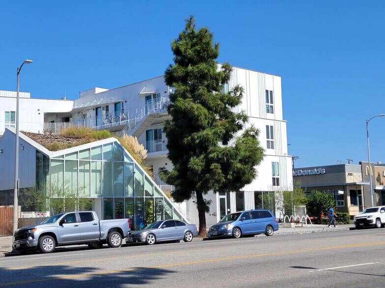 More Photos Of 1101 W Martin Luther King Jr Blvd, Los Angeles Apartments For Lease