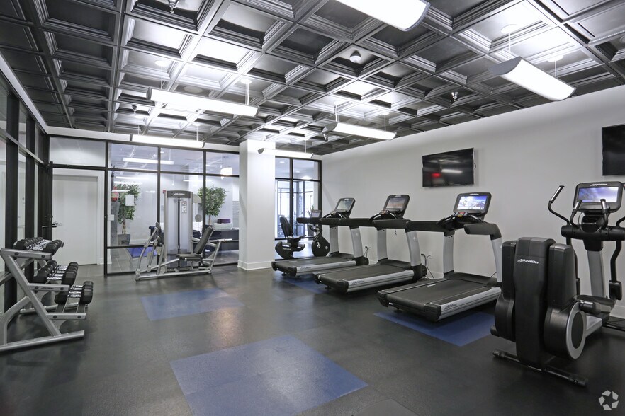 More Photos Of 1720 Central St, Evanston Apartments For Lease