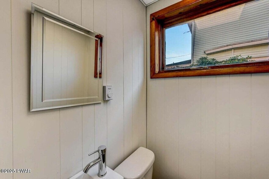 More Photos Of 620-622 E Market St, Scranton Office Residential For Sale