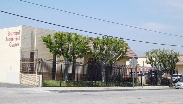 More Photos Of 12455 Branford St, Pacoima Warehouse For Sale