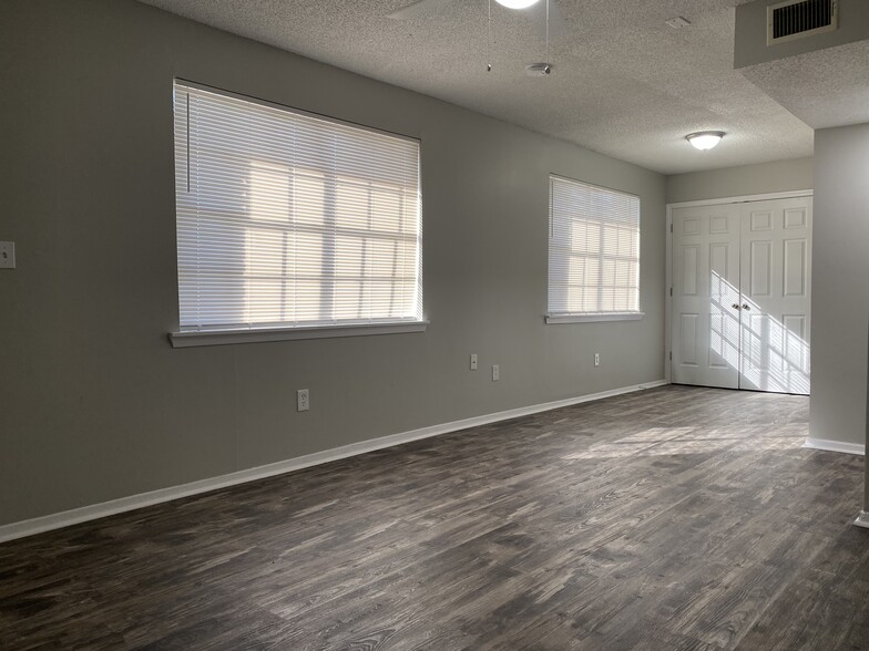 More Photos Of 119 N 35th Ave, Hattiesburg Apartments For Sale