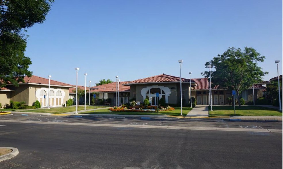More Photos Of 9477 N Fort Washington Rd, Fresno Office For Lease