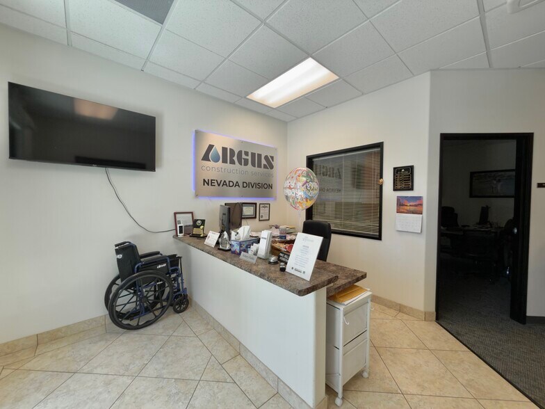More Photos Of 5580 S Fort Apache Rd, Las Vegas Office For Lease