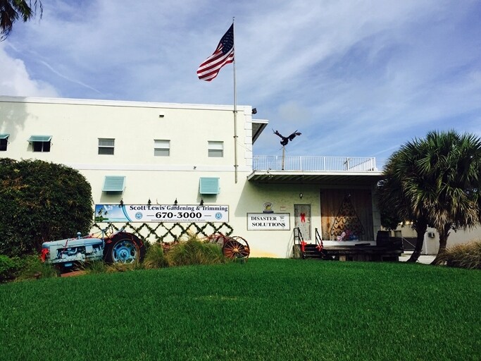 More Photos Of 420 6th St, West Palm Beach Flex For Lease