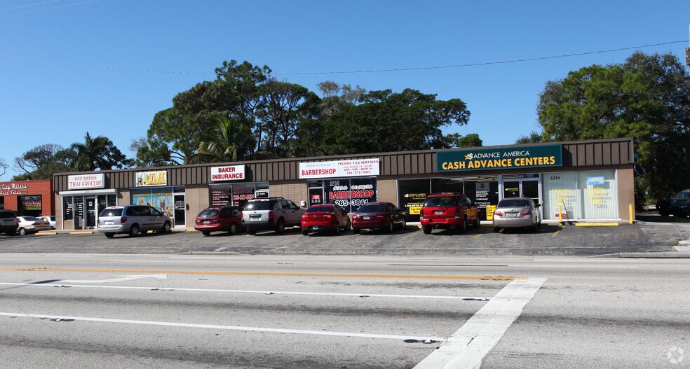 Primary Photo Of 3244-3258 S Cleveland Ave, Fort Myers Unknown For Lease