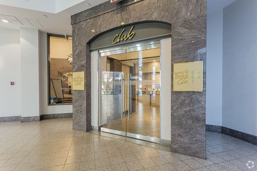 More Photos Of 335 8th Ave SW, Calgary Office For Lease