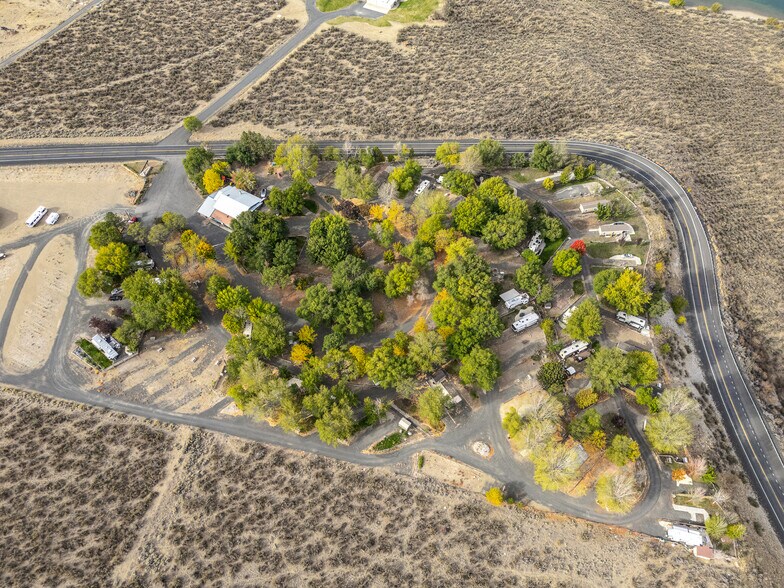 More Photos Of 44892 State Route 21 N, Wilbur Trailer Camper Park For Sale