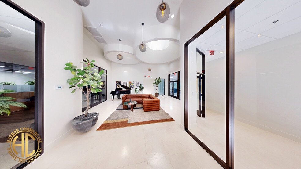 More Photos Of 626 S 3rd St, Las Vegas Office For Lease