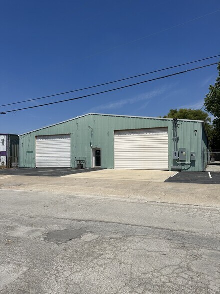 Primary Photo Of 5909 Eden Dr, Haltom City Warehouse For Sale