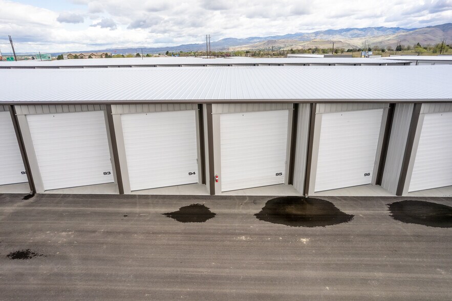 More Photos Of 7373 S Federal Way, Boise Self Storage For Sale