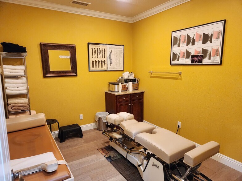 More Photos Of 408 S Beach Blvd, Anaheim Medical For Sale