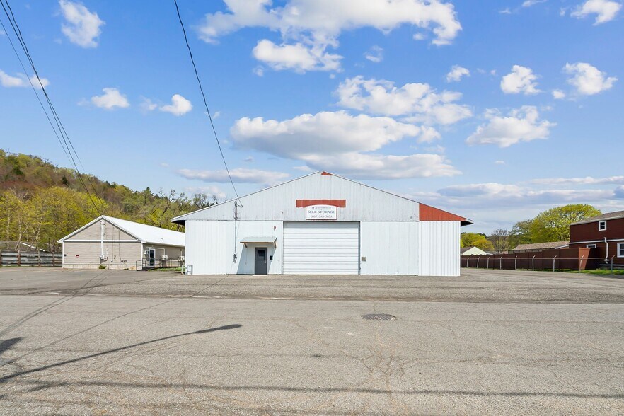 More Photos Of 14 North St, Oneonta Self Storage For Sale