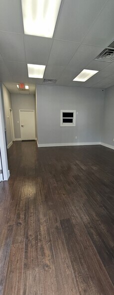 More Photos Of 28731 S Cargo Ct, Bonita Springs Light Manufacturing For Lease