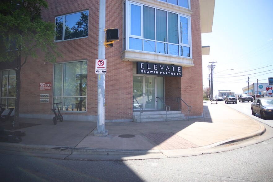 More Photos Of 901 W 9th St, Austin Office For Lease